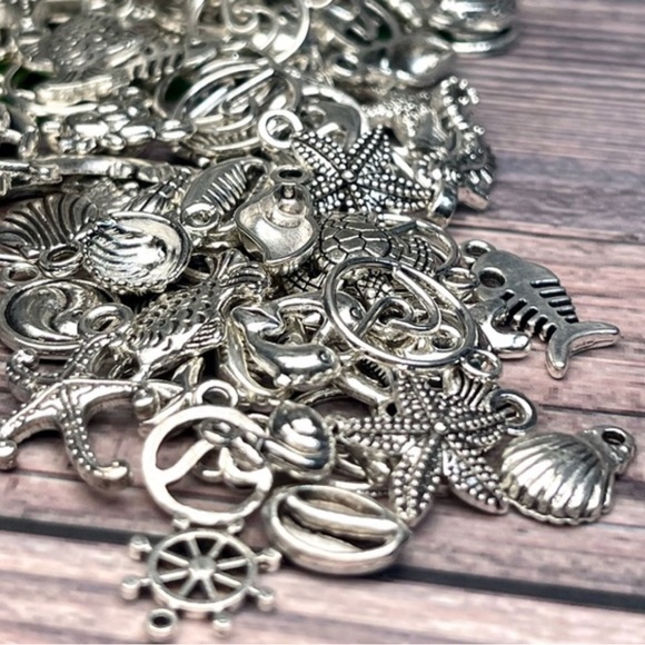 100pc Tib Silver NAUTICAL Mini Charms & MORE JEWELRY KEYCHAIN MAKING DIY BUNDLE - Picture 10 of 16